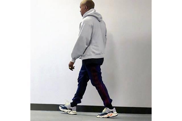 レビュー Yeezy Boost 700 Yeezy Wave Runner 700 サイズ感 画像点超 長文 小島のファッション通信